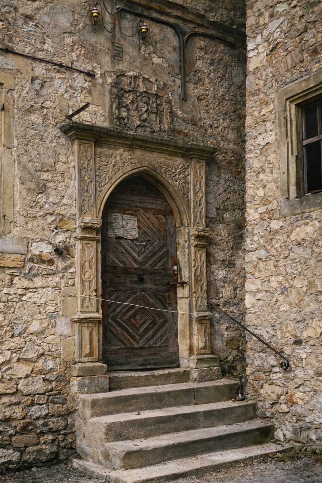 Renaissance-Portal · Detail