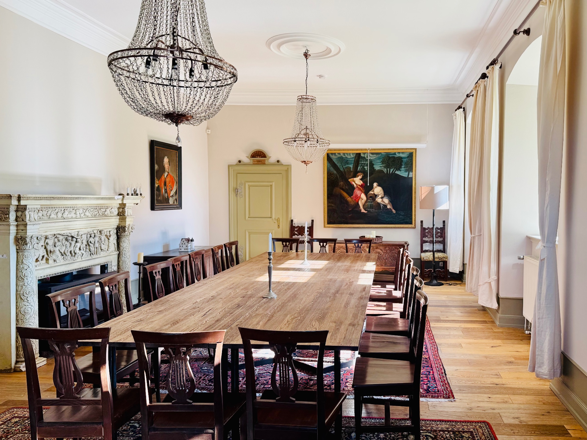 Kaminsaal — Schlossparterre